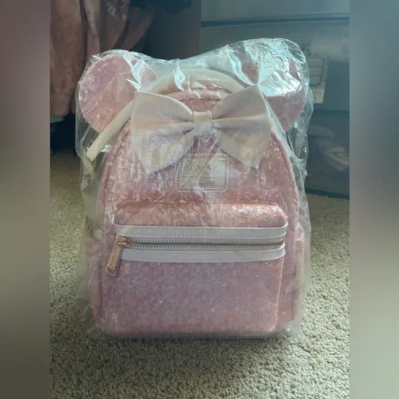 Loungefly | Bags | Pink Cotton Candy Sequin Loungefly Bnwt 